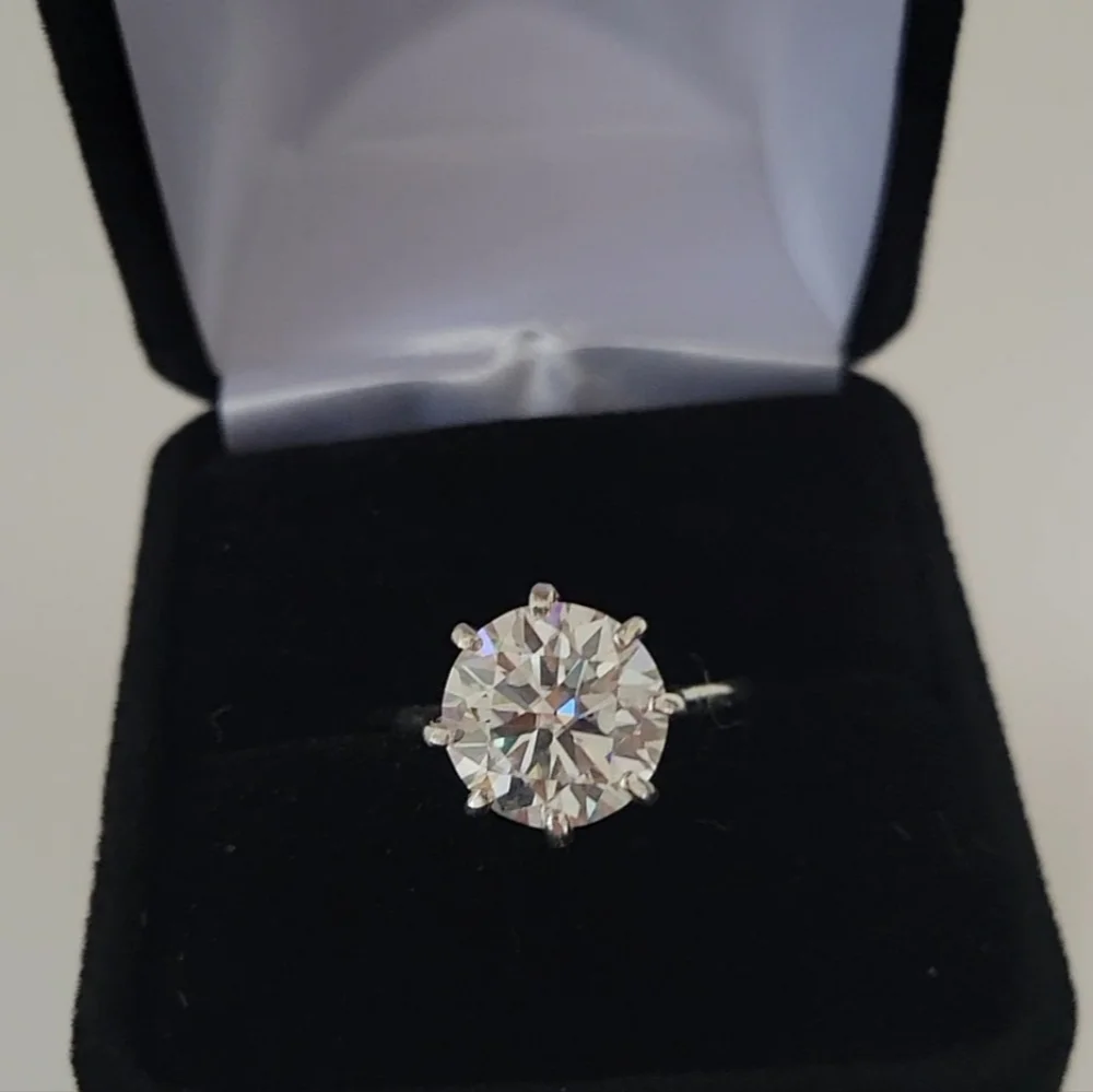 New 5ct Certified Moissanite Ring - Picture 5 of 12